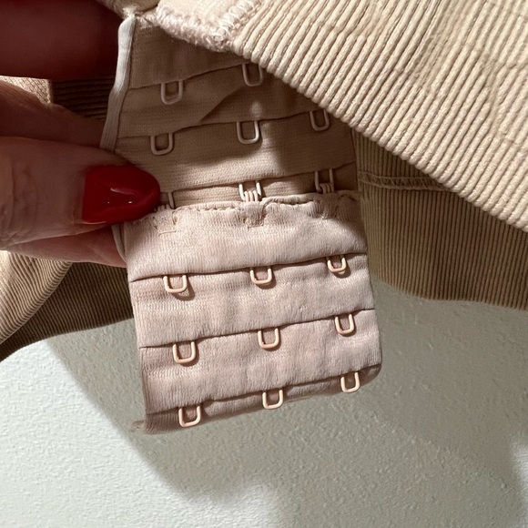 Kindred Bravely size XL nursing bra, EUC, breastfeeding, pumping, eyelet close - Picture 4 of 5